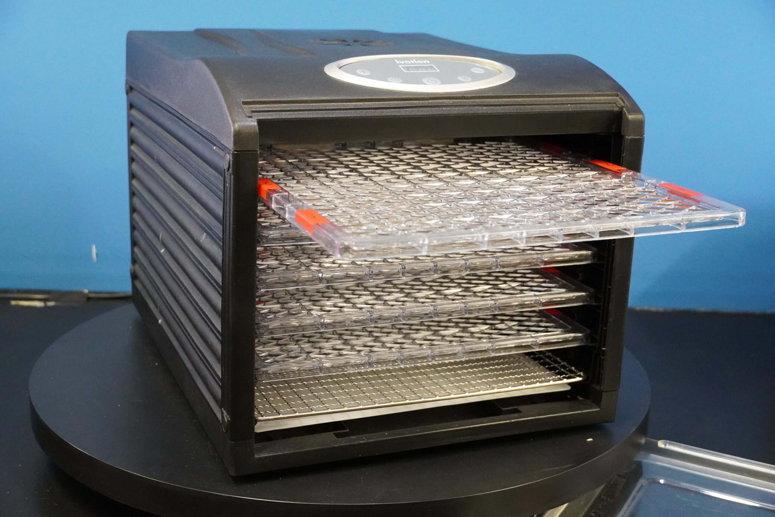 Photo of Ivation 6 Tray: обзор производительности